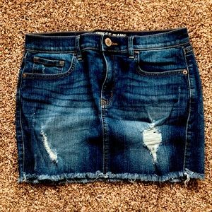 Express mini skirt